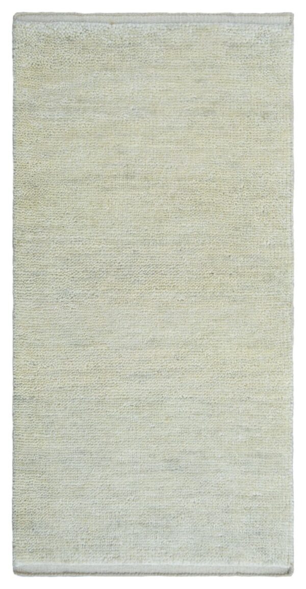 RRI-003 — Wool rug