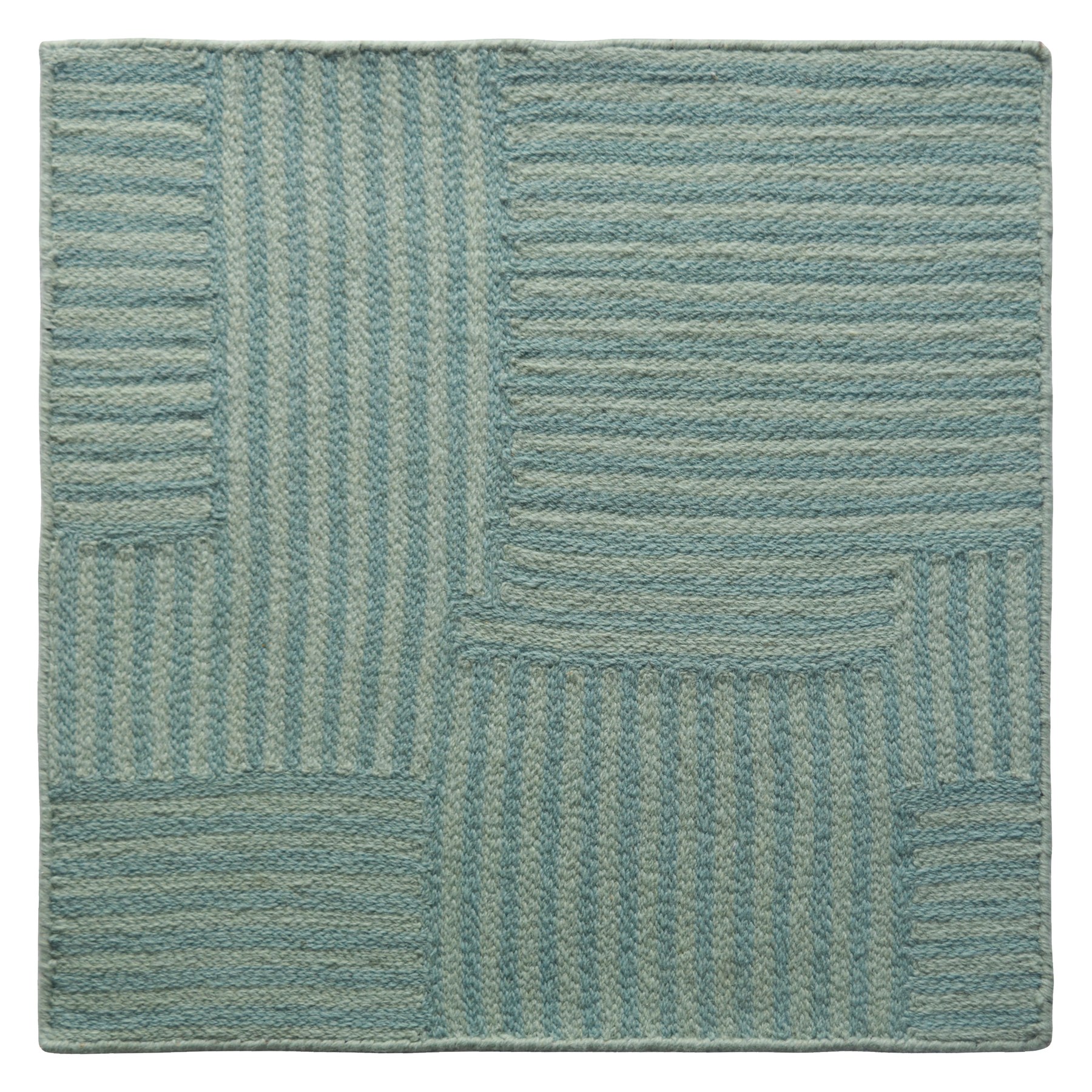 RIFC-EMB6031 — Filigree Embroidered