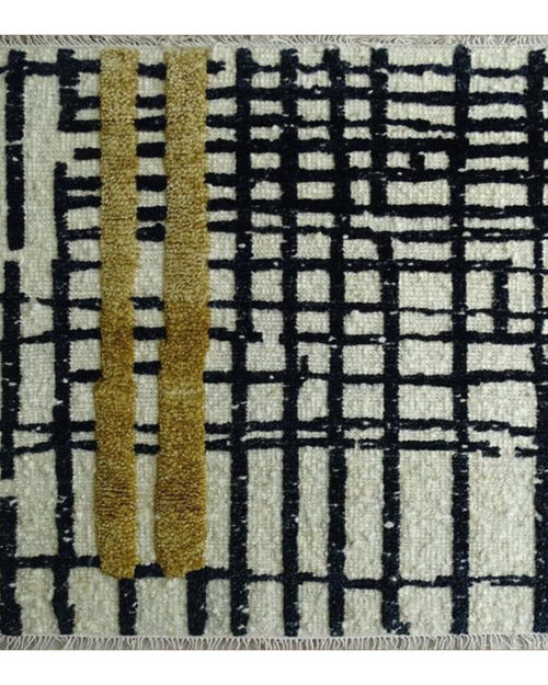HDR-00981 — Hand Carded Hand Spun Wool rug