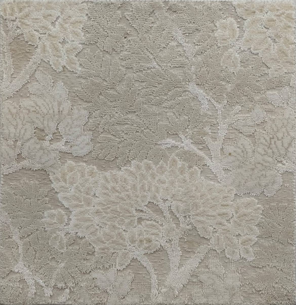 RISC-003 — Silk rug