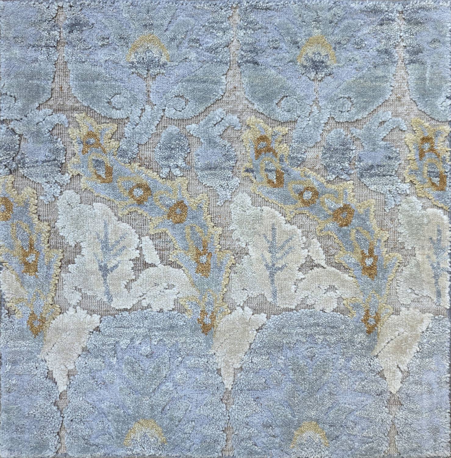 RISC-007 — Silk rug