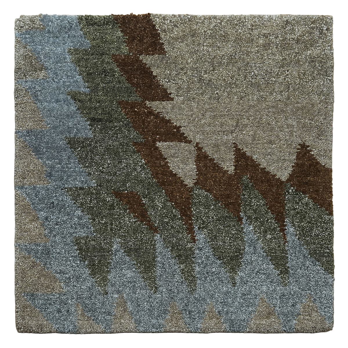RI-166 — HS Wool rug