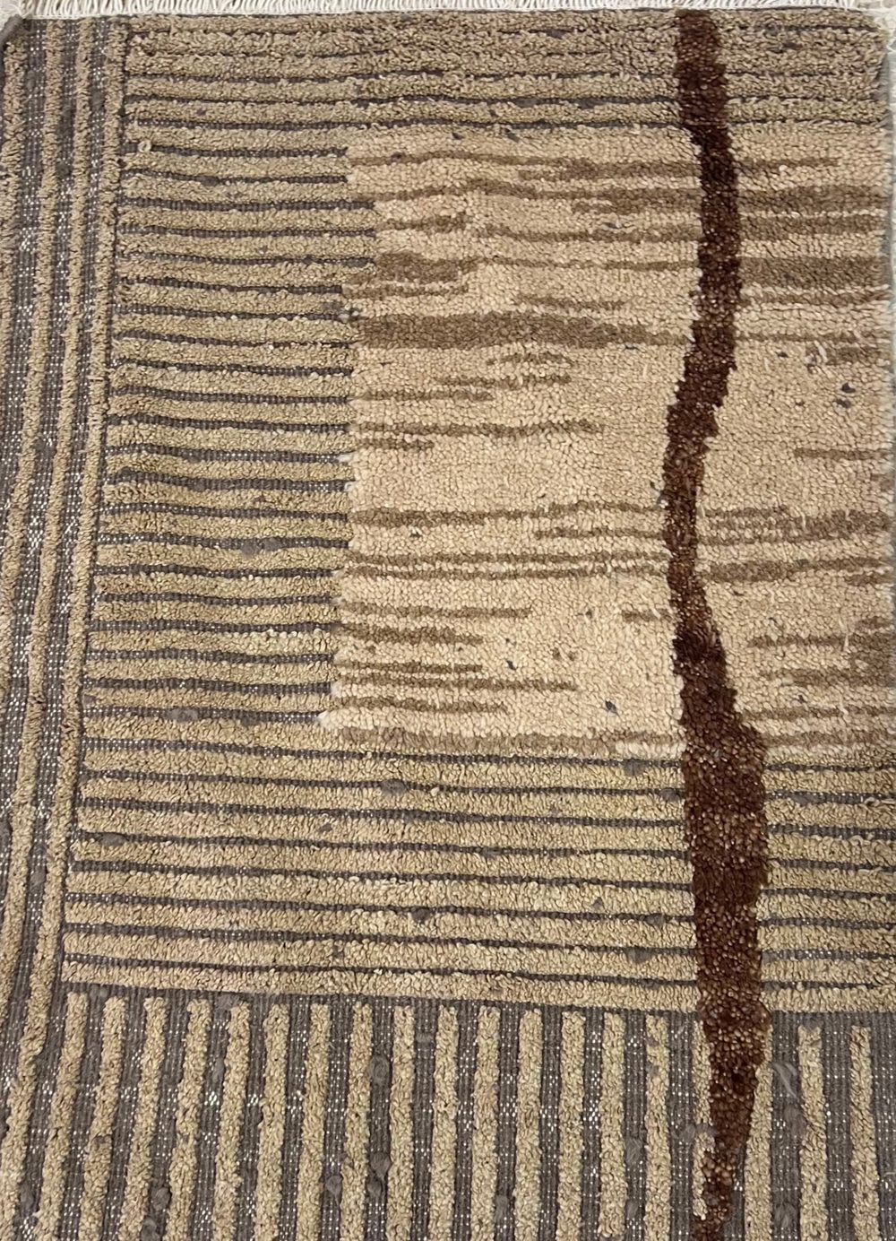 TRI-PKZ-018 — Wool rug